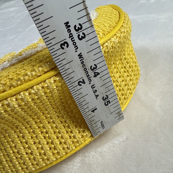 Bath &‎ Body Works Wristlet Bag Lemon Slice Yellow Straw Summer Fruit Coin Purse - Picture 7 of 7